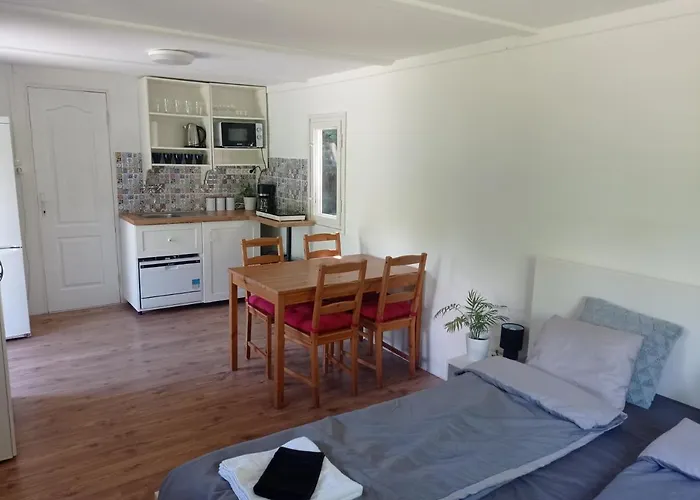 Hébergement de vacances Akarattya Endless Summer Woodhouse Balatonakarattya